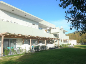 Kalamaki Plaza Apartments